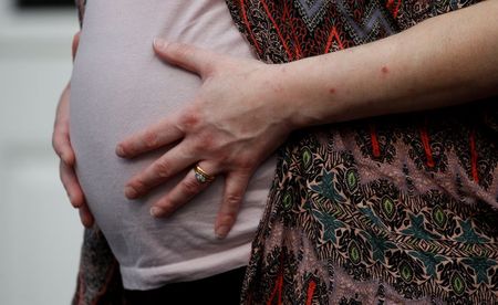 UK COVID-19 study reassures pregnant women, but warns risks higher later